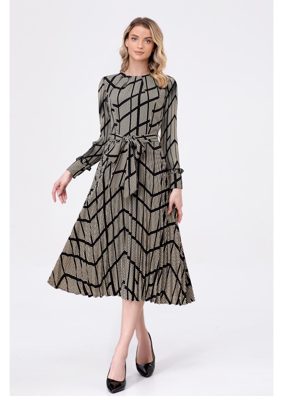 Chevron Elegance Midi Dress
